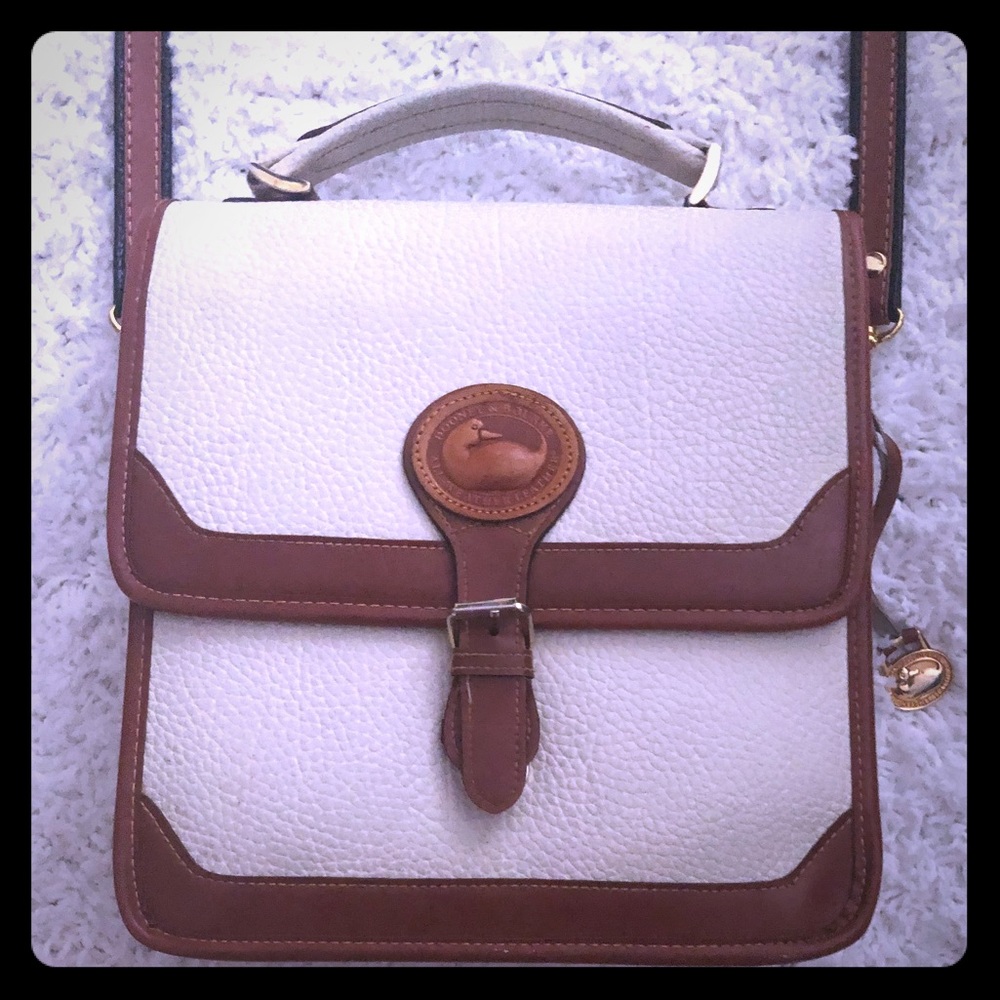 Vintage Dooney and Bourke  crossbody purse